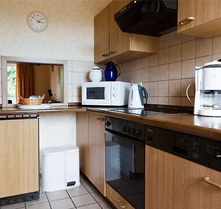 Strandkorb-wohnung-nr-7 *